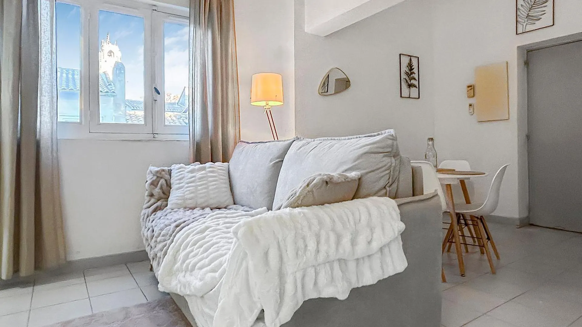 Suite Douceur - Lit King Size - Clim & Wifi Avignon Apartment